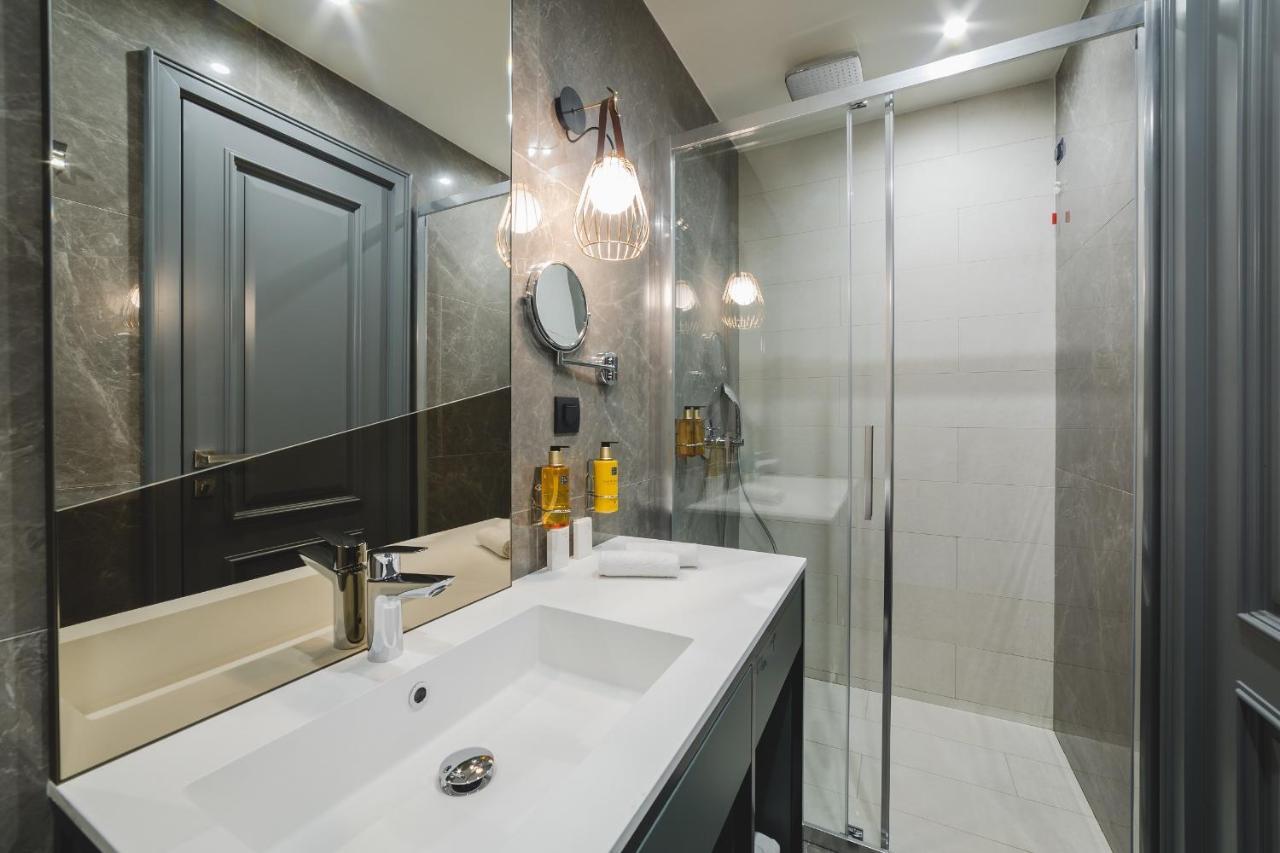 Signum Hotel Podgorica Extérieur photo