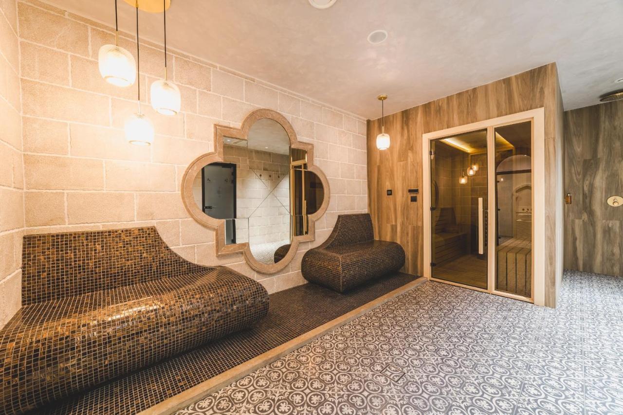 Signum Hotel Podgorica Extérieur photo